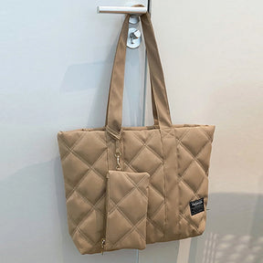 Melany Puffer Bag with Wash Bag