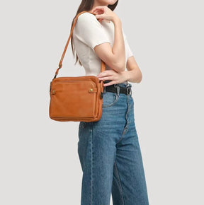 Dakota Leather Clutch Bag